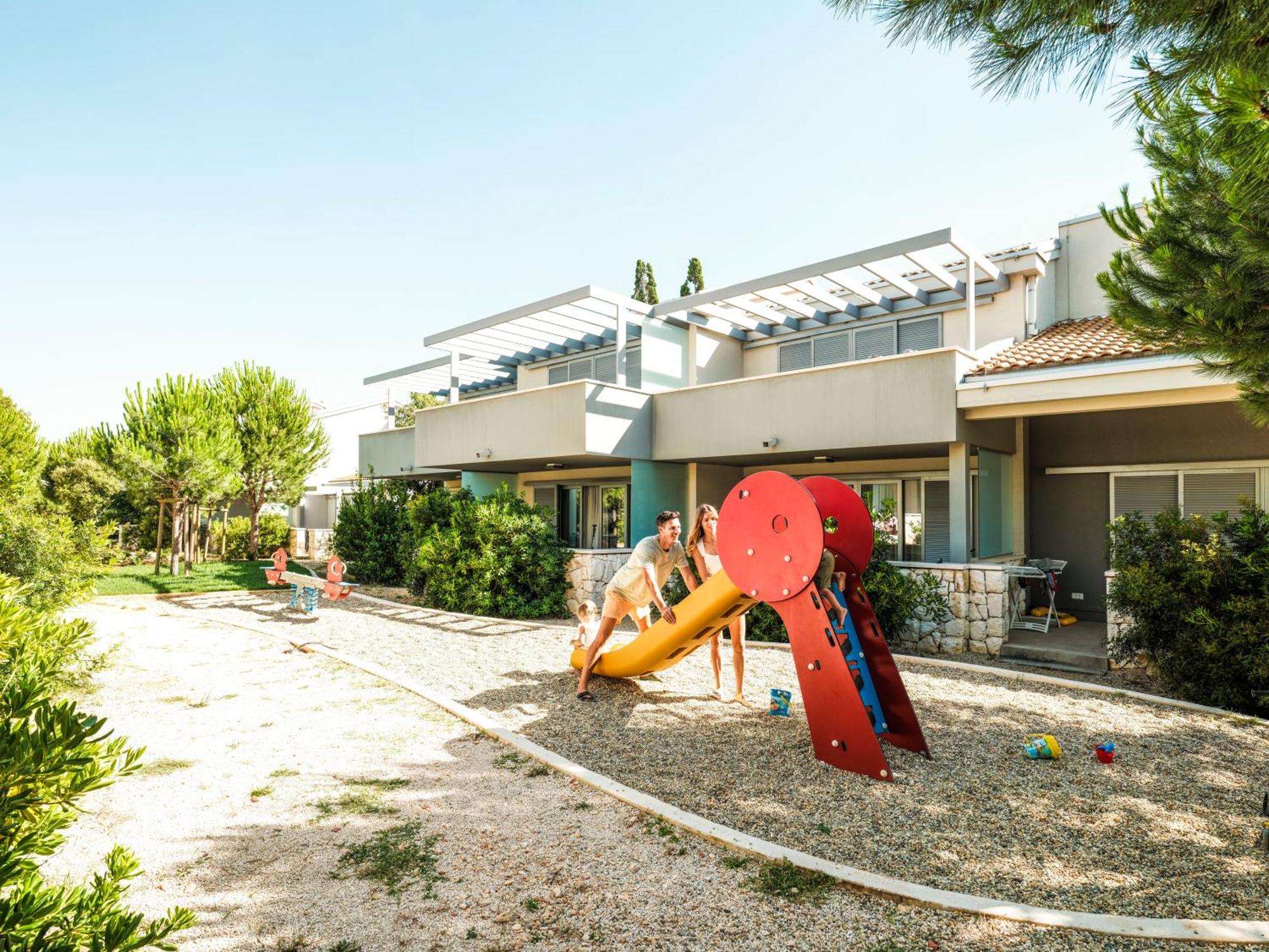 Zaton Holiday Resort Nin Esterno foto